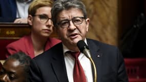 Jean-Luc Mélenchon lors de la séance de questions au gouvernement à l'Assemblée nationale, le 12 décembre 2018 -