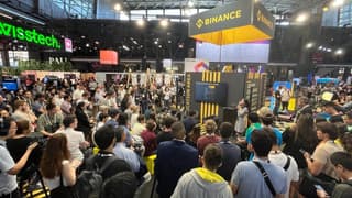 Stand de Binance, photo prise lors de l'édition 2022 de Viva Tech.