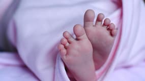 Des pieds de bébé (image d'ilustration).