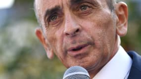 Eric Zemmour s'exprime place Samuel Paty lors d'un rassemblement organisé par Reconquête, à Paris, le 15 octobre 2022