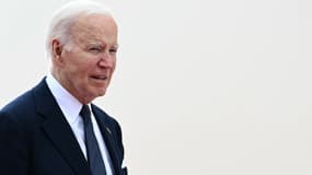 Joe Biden à Saint-Laurent-sur-Mer, près de la plage d'Omaha Beach, le 6 juin 2024