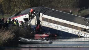 Le TGV victime d'un accident lors d'un essai le 14 novembre 2015, à Eckwersheim