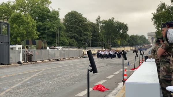 Les répétitions du 14-Juillet 2024 sur l'avenue Foch à Paris.