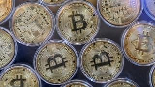 Le Bitcoin s'échange à 65.700 dollars environ à midi jeudi 20 juin.