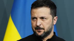 Le président ukrainien Volodymyr Zelensky à Ennetbürgen, près de Lucerne, en Suisse, le 16 juin 2024.